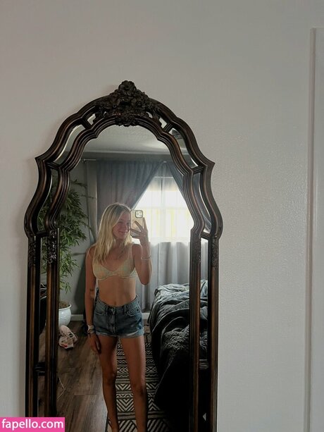 Amber Schulz exclusive pornstar pics