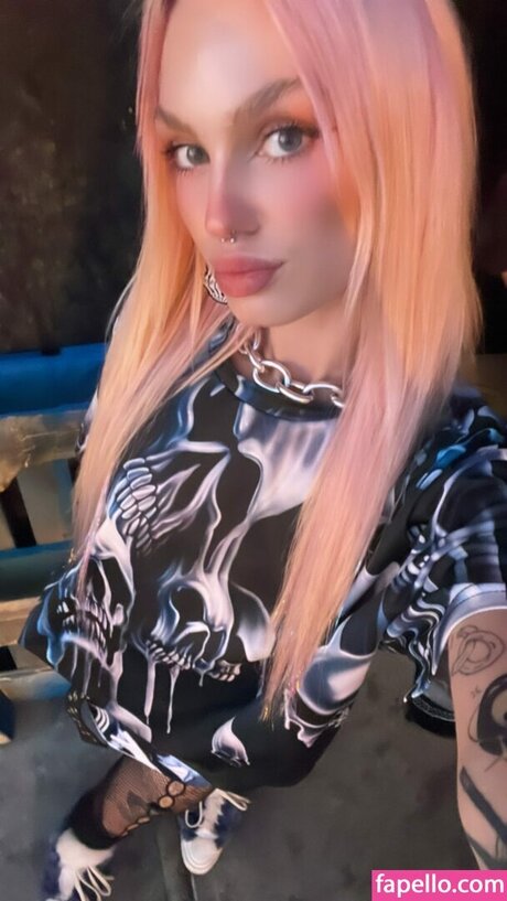 psychologist onlyfans sexy images