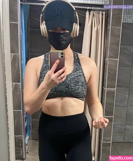 Leeana Houston model hd img