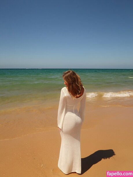 __lara sofia perfect pornstar photo