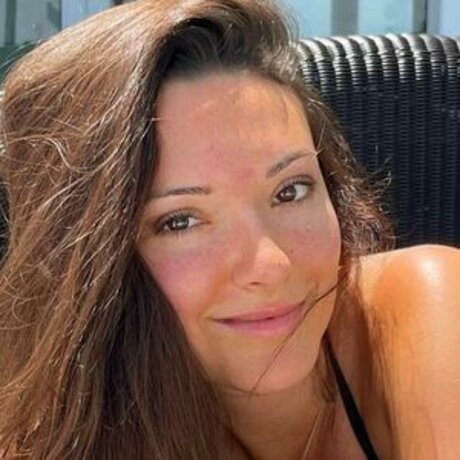 Layah Heilpern hot pornstar img