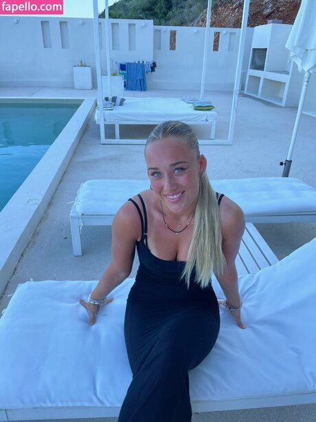 Julie Jorde star nice image