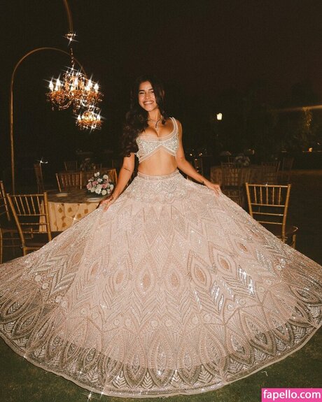 blonde kitty onlyfans sexy nude pics