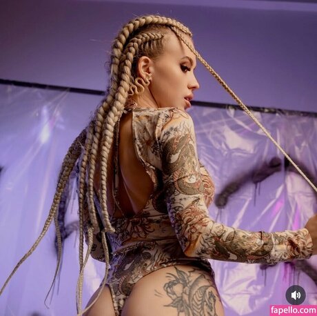 first time threesome onlyfans free nude pictures