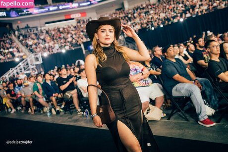 donacsgo star adult image