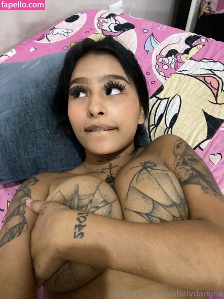 shalydaniela perfect actress img