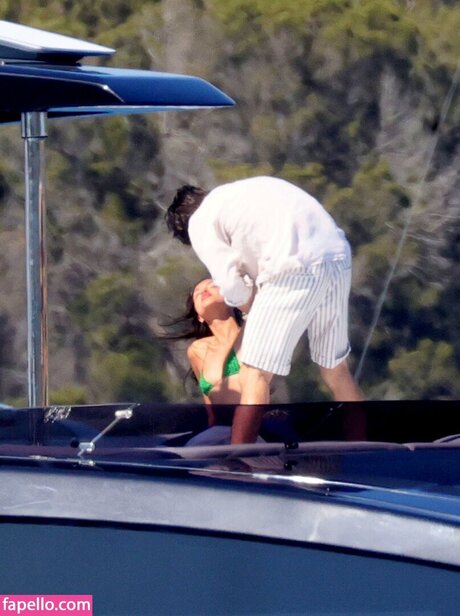 Alexandra Saint Mleux best pornstar img