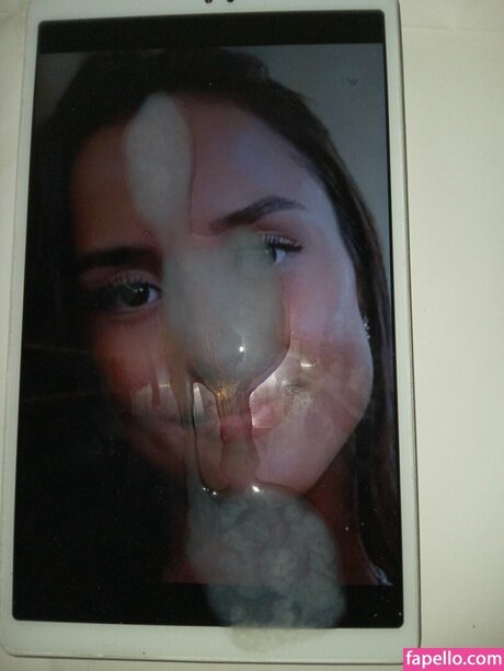 Alexandra Saint Mleux model pics