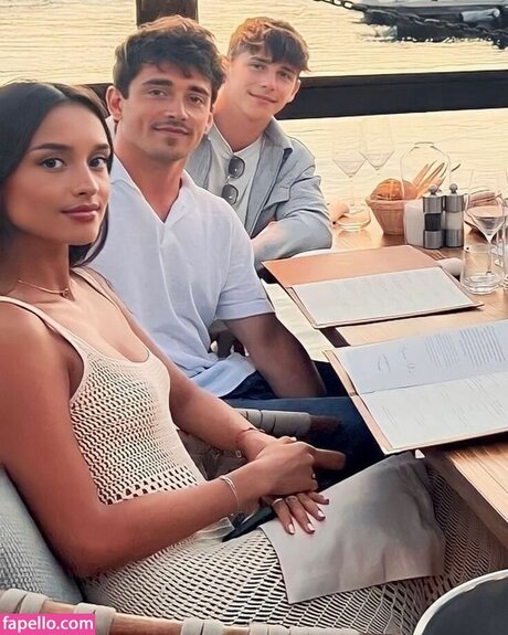 Alexandra Saint Mleux best star images