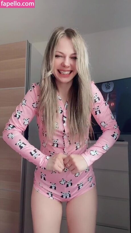 SmileyDani158 star beautiful img