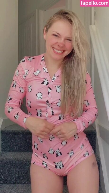 SmileyDani158 model pornographic picture