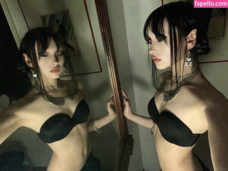 Eieniffy model porn photos