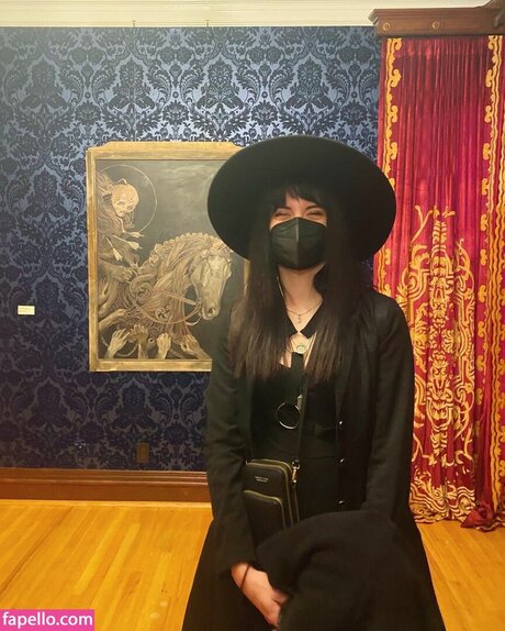 Brizzy Voices sexy actress gallery