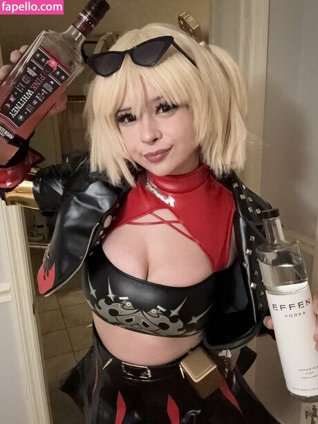 Saltedfishcakes nude actress galleries