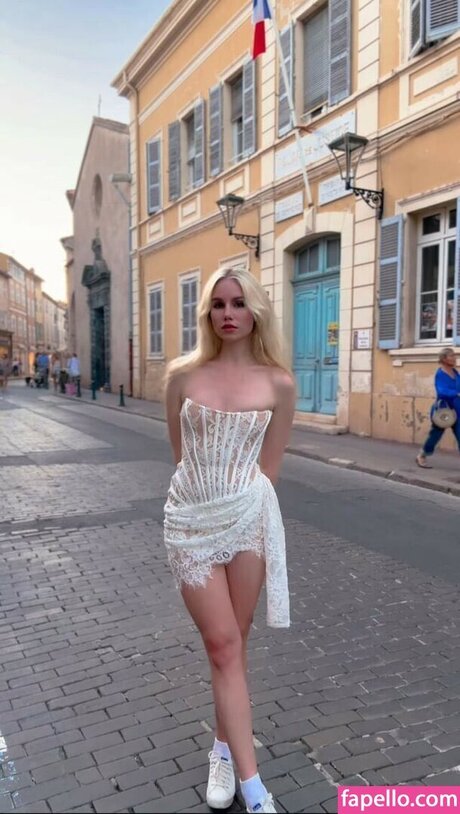 Colette Cherry pornstar pics