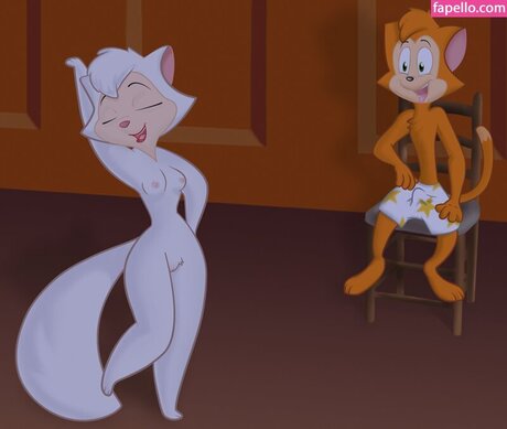 Danny Cat best actress pics