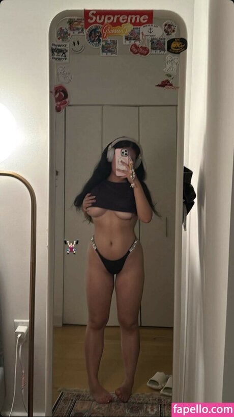 ZonxKaru pornographic actress picture