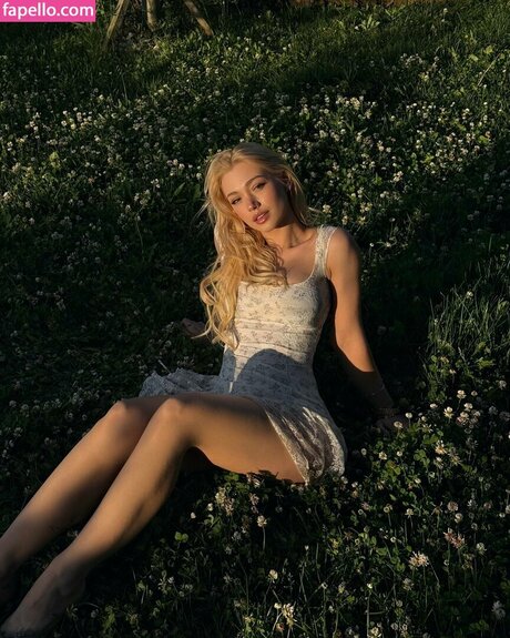 Duygu German model best archive