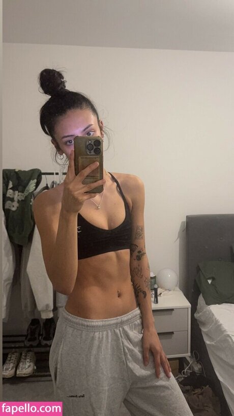 Elisha Walbyoff star pretty gallery