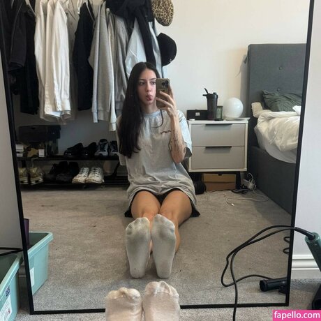 Elisha Walbyoff adult actress image