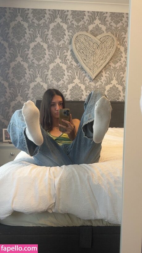 Elisha Walbyoff model hd pic