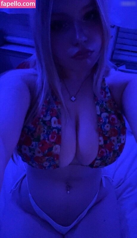 Sadie Stone pornographic actress images