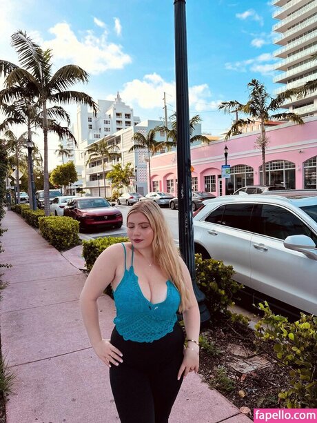 Sadie Stone nice model pictures