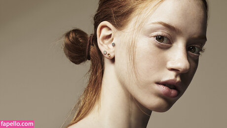 Lily Newmark perfect pornstar img