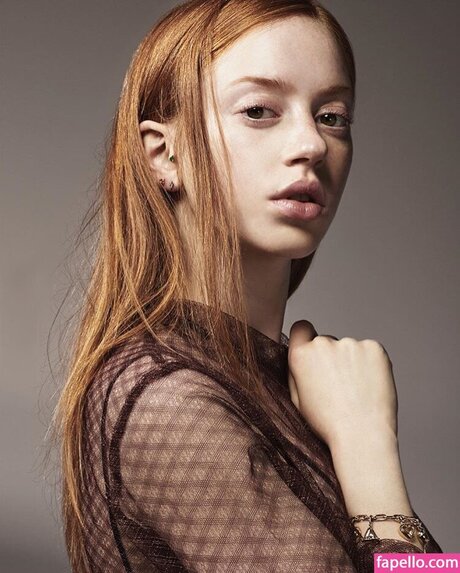 Lily Newmark pretty actress image