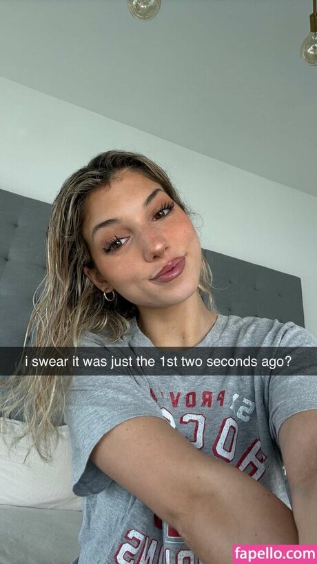 shemale blowjob onlyfans hd photo