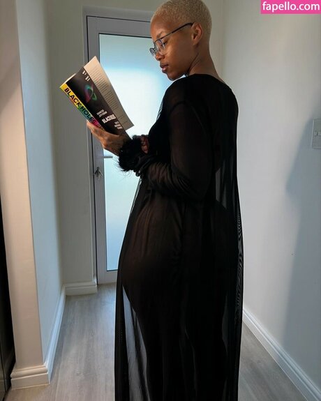 Faustina Thobakgale model nude images