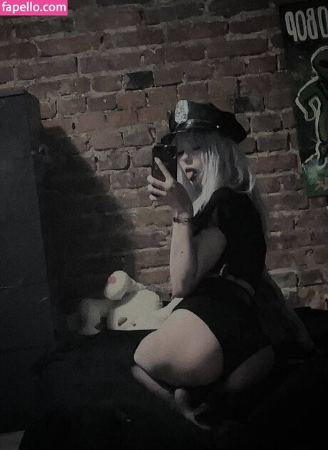 Paradoxy nude star picture