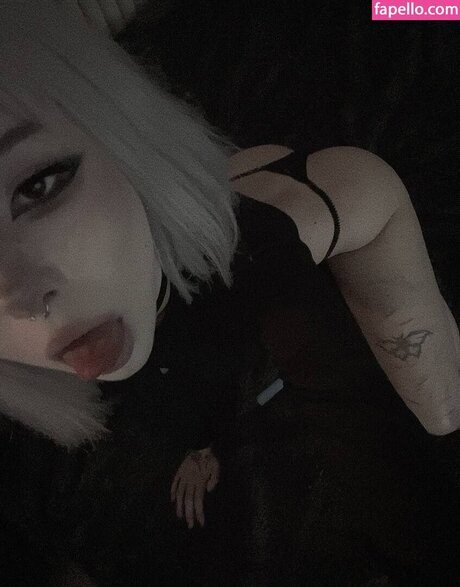 Paradoxy model porn galleries