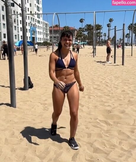 Lorena Abreu beautiful star images