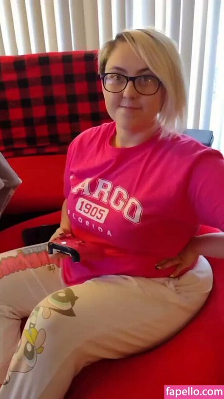 kitty813 high quality model photo