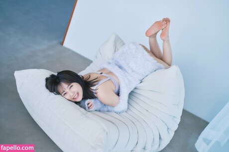 Tanaka Miku star nude photo