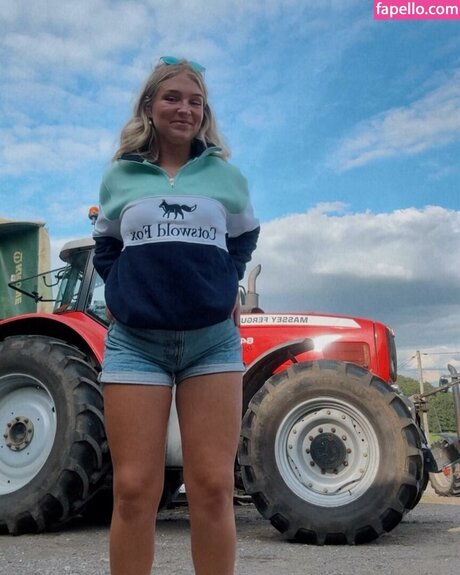 Harriet Cowan From Clarkson s Farm pornstar nudes image