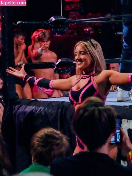 Zayda Steel xxx model pics