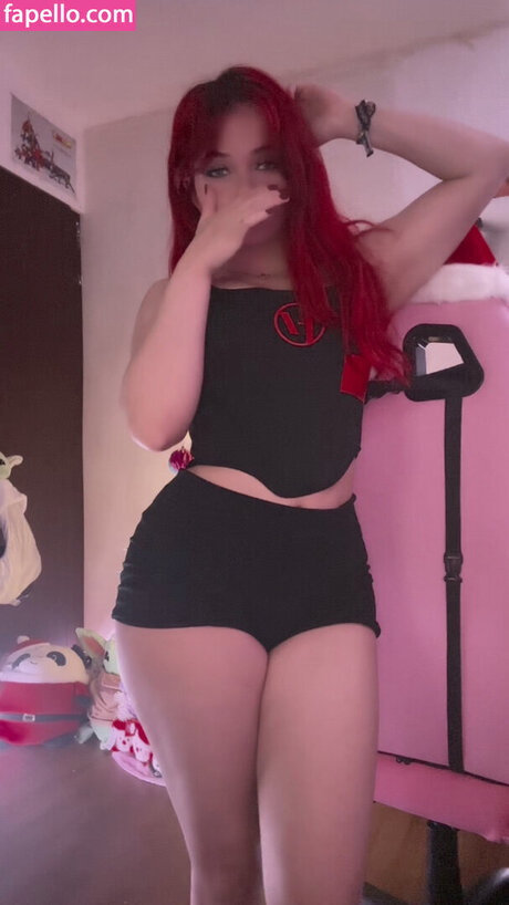 emily g0th pornstar nude picture