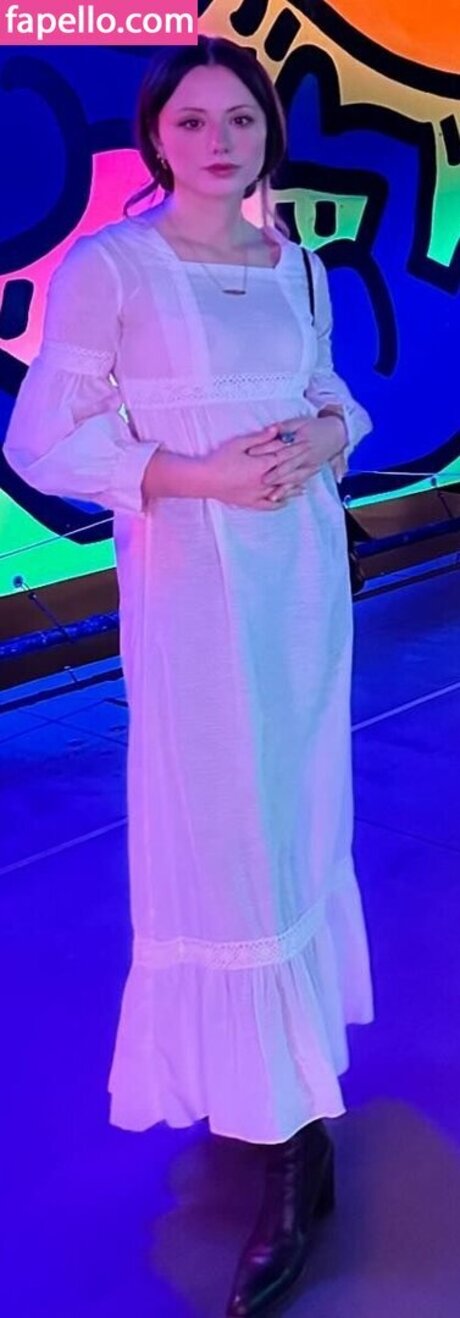 Lily Mo Sheen high quality model gallery