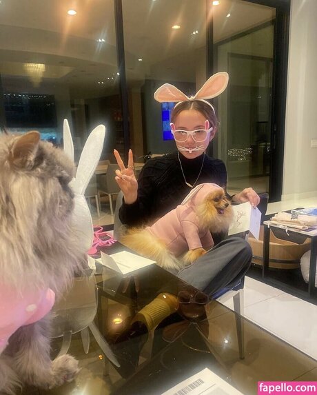 Lily Mo Sheen pornstar sexy pictures