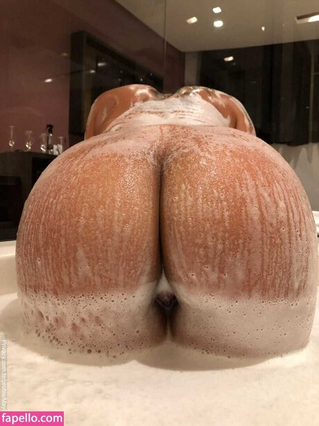 feeroliver pornstar high quality gallery