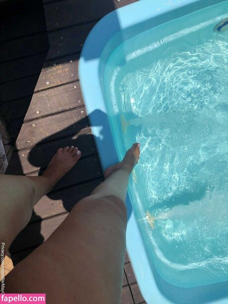 feeroliver star erotic images