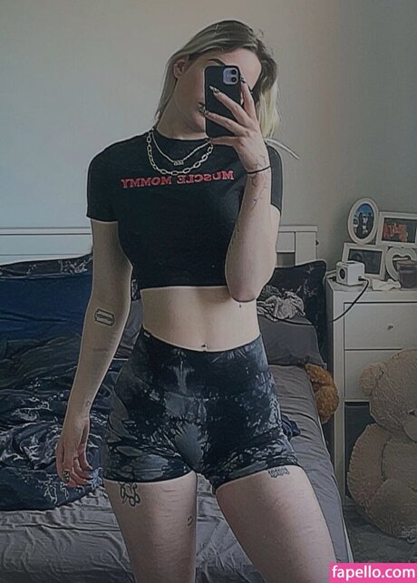 sky stn_ sexy actress img