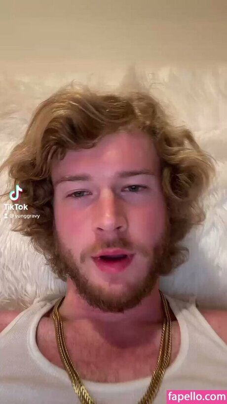 yunggravy pornstar erotic pictures