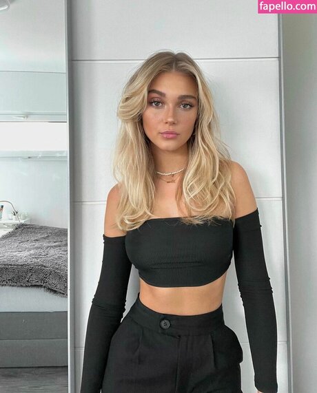 Lara Spengler pornstar top galleries