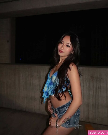 Daisy Chang model xxx picture