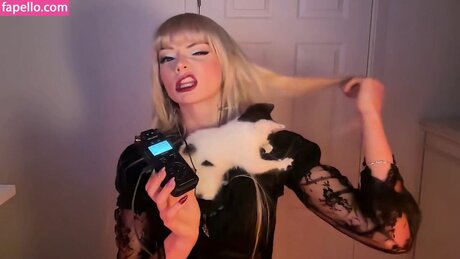 Emma s MySpace pornstar art photo