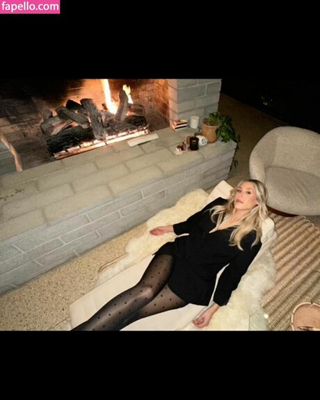 Lisa Gilroy star hot pics