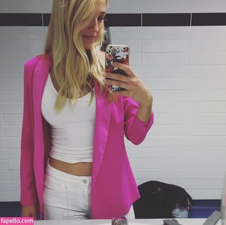 Lisa Gilroy pornstar beautiful img